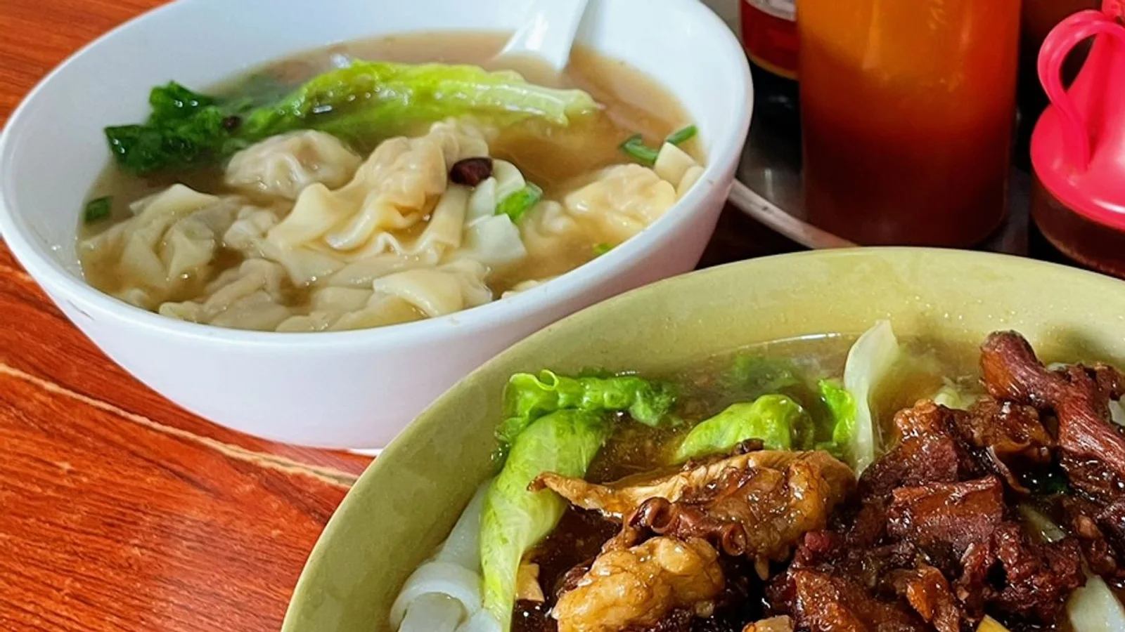 Two bowls from a breakfast photographed in Shunde